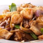 Best Chicken & Shrimp Chow Fun Noodles in Las Vegas, NV